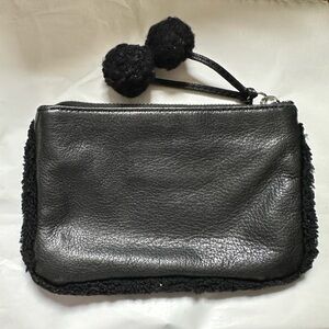 Margot Black‎ Leather Clutch Pouch W/ Sherpa Trim